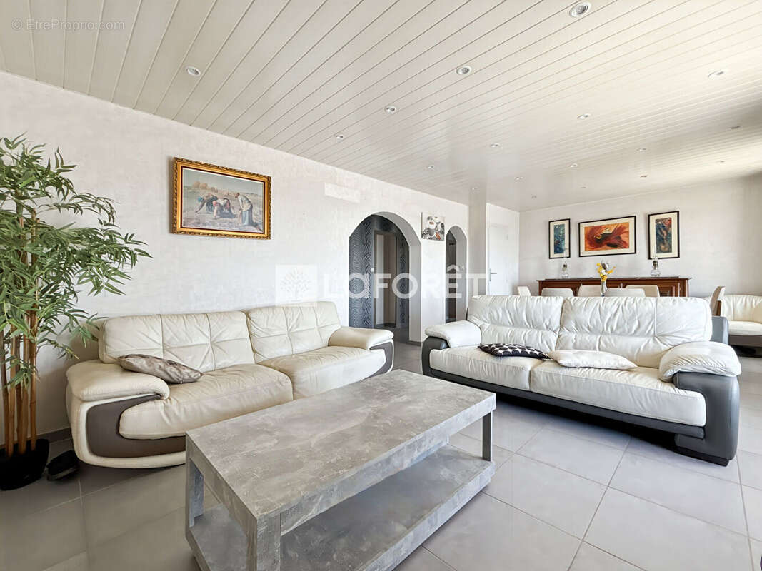 Appartement 3 pièces à vendre à Portes Les Valence - photo 3