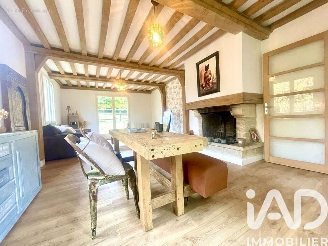 Photo 4 - Maison à SAINT-MARTIN-AUX-CHARTRAINS