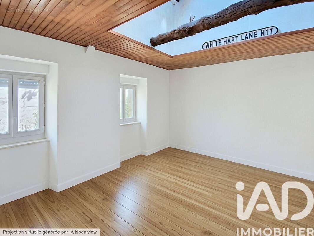 Maison 137 m² à Trans-La-Foret  - photo 6