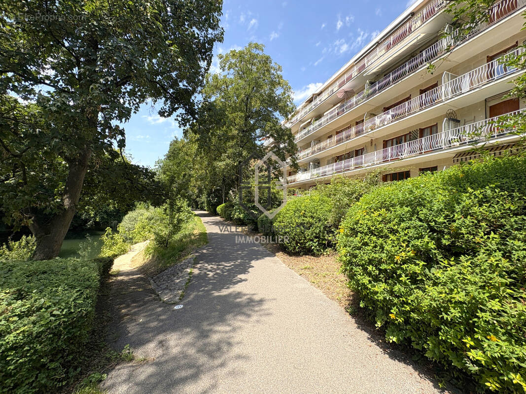 Appartement à CHAMPIGNY-SUR-MARNE
