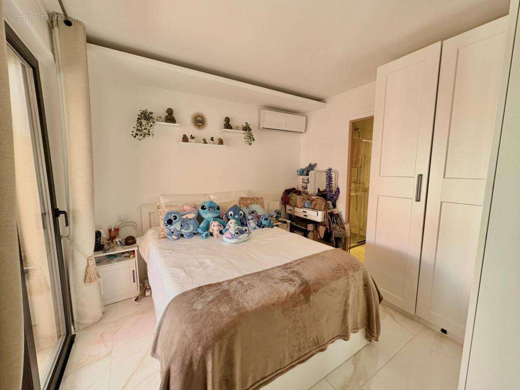 Appartement à LE CANNET