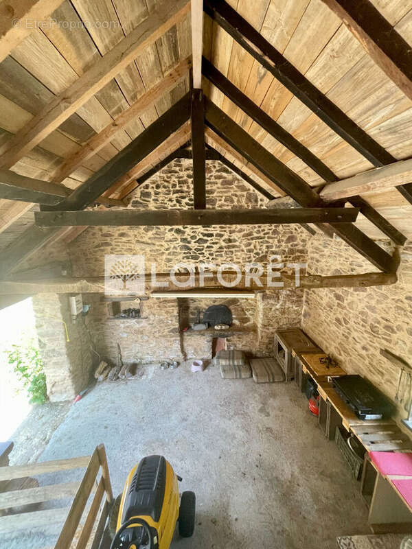 Maison à CASSAGNES-BEGONHES