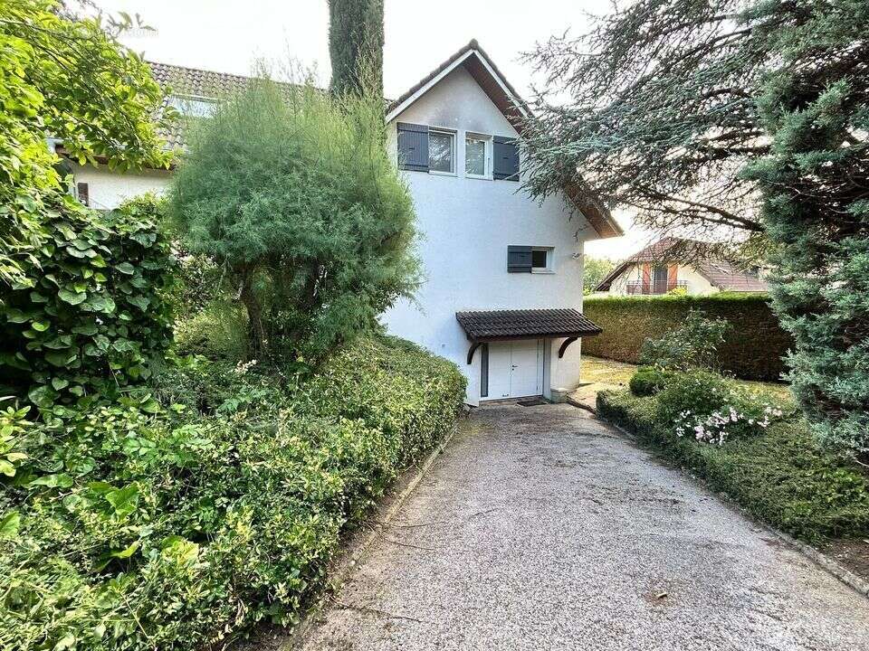 Maison à CRANVES-SALES