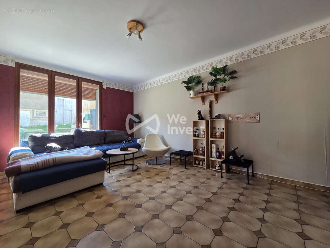 Maison à SAINT-LAURENT-SUR-OTHAIN