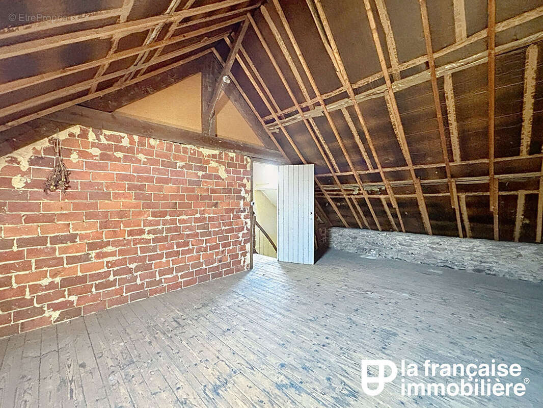 Maison 8 pièces de caractère de 160 m², Sacrés Coeurs. - photo 9