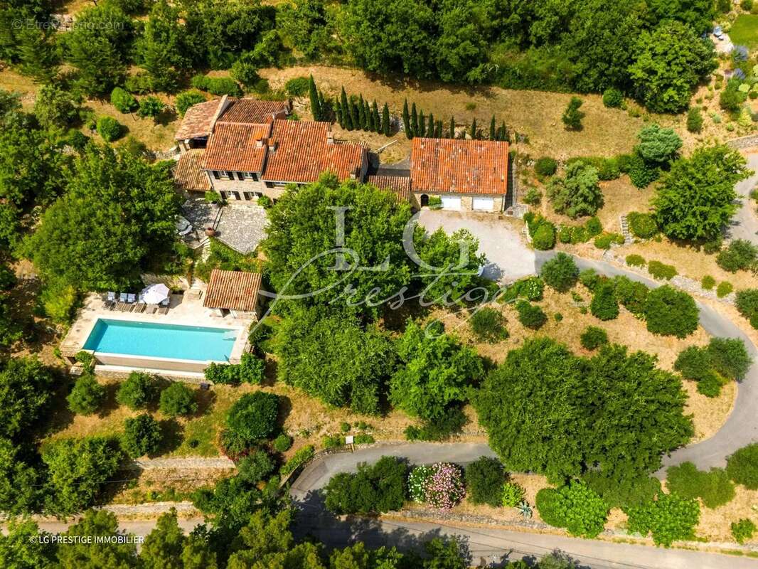 Maison à FAYENCE