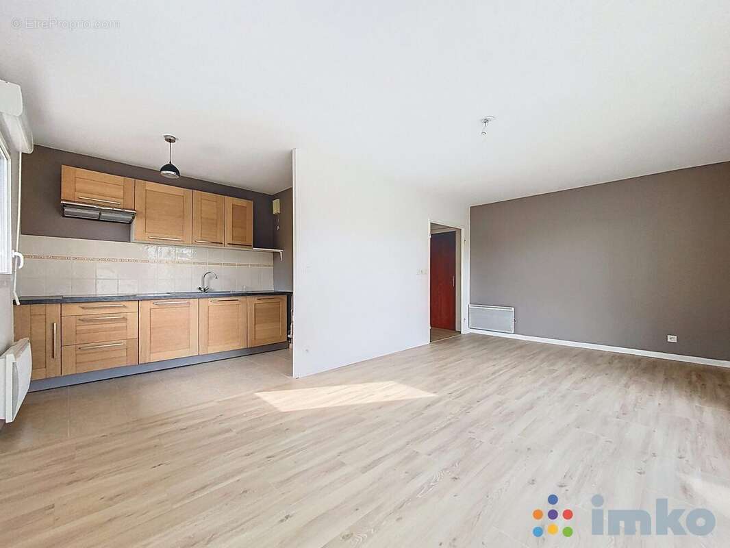 Appartement à LEERS