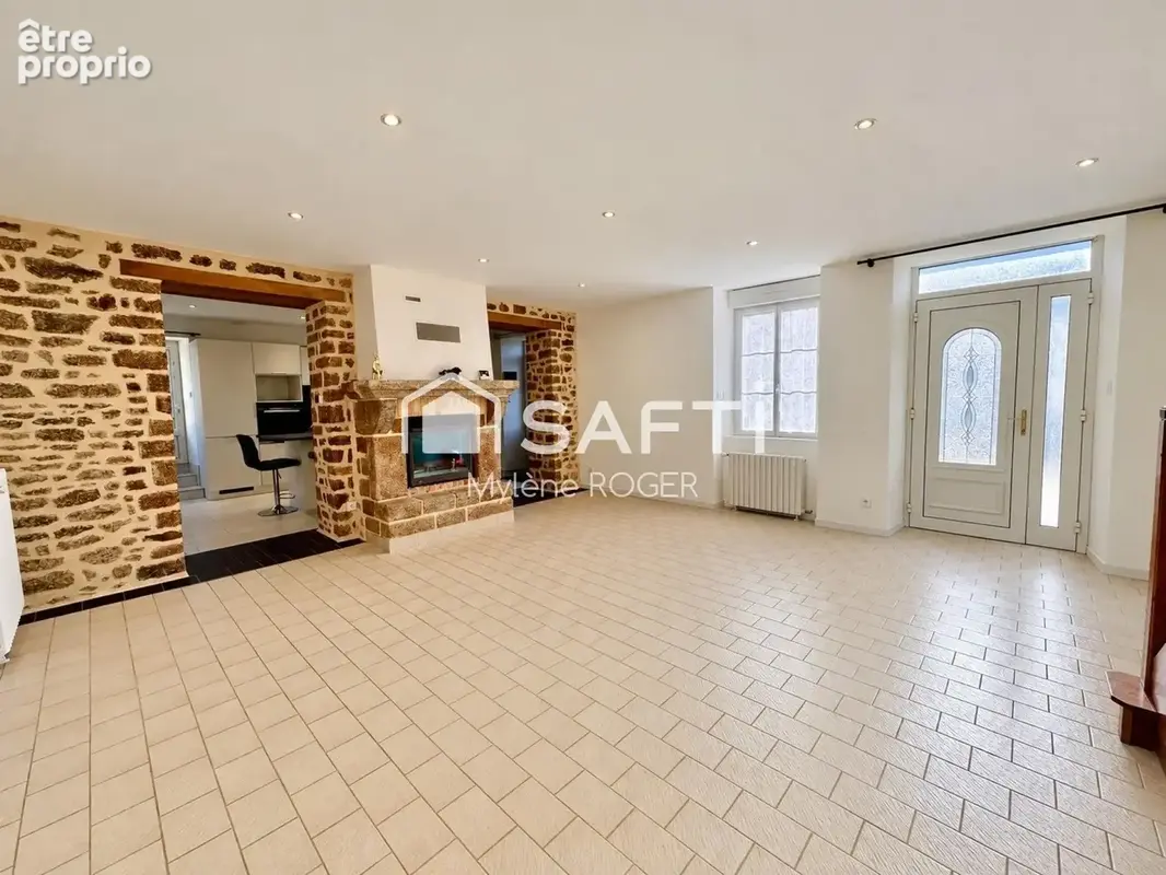 Photo 1 - Maison à SAINT-DENIS-DE-GASTINES