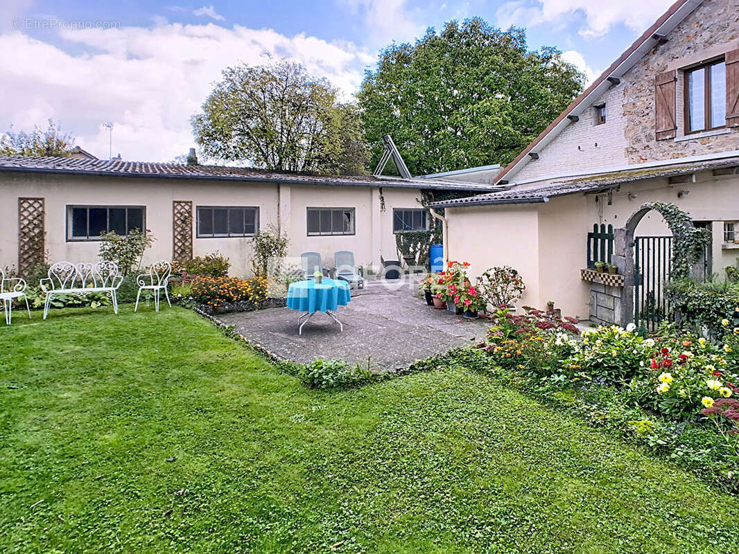 Maison à SOMME-TOURBE