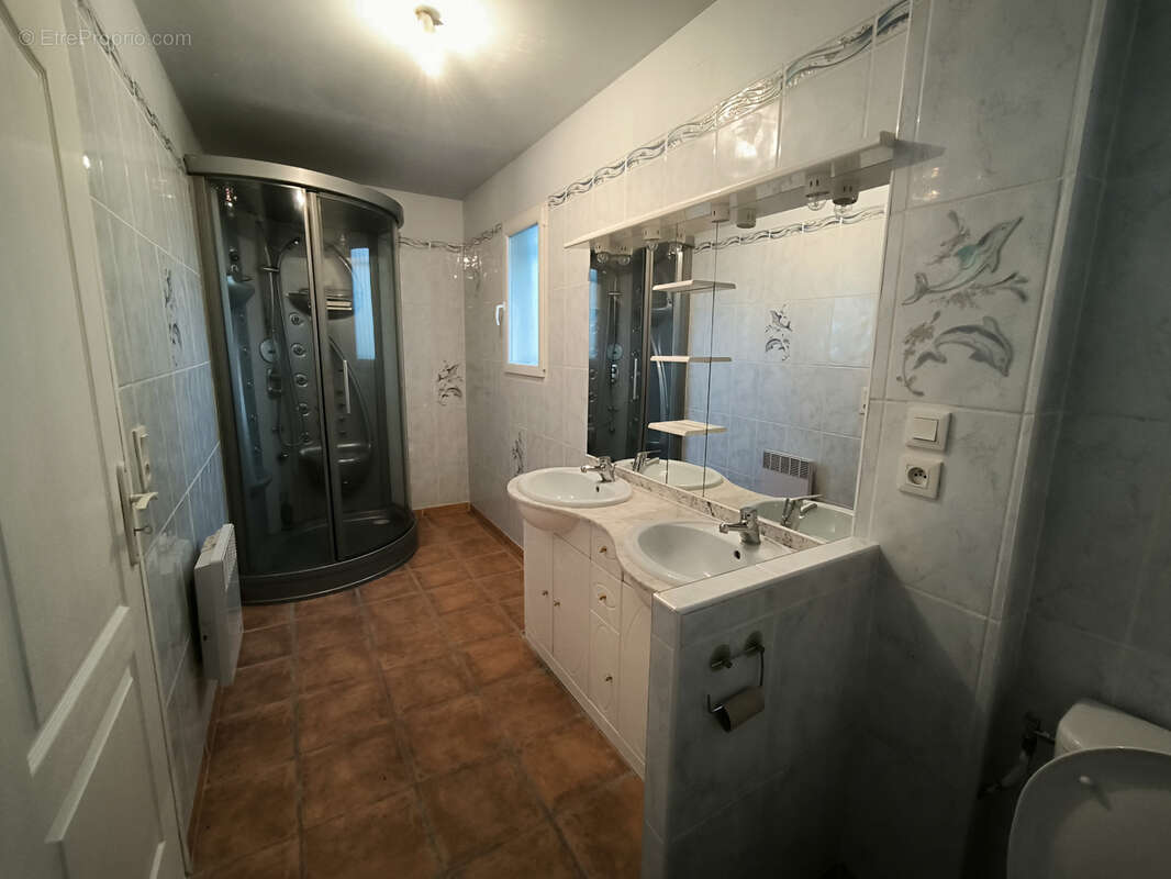 Maison à SAINT-CHRISTOL-LES-ALES