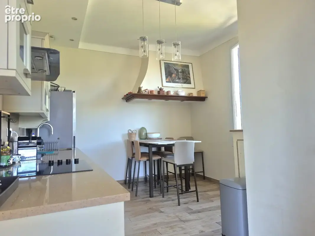 Haut de villa 3 p entièrement rénové avec jardin privatif 518m2 et garage vue mer et saint paul - photo 5