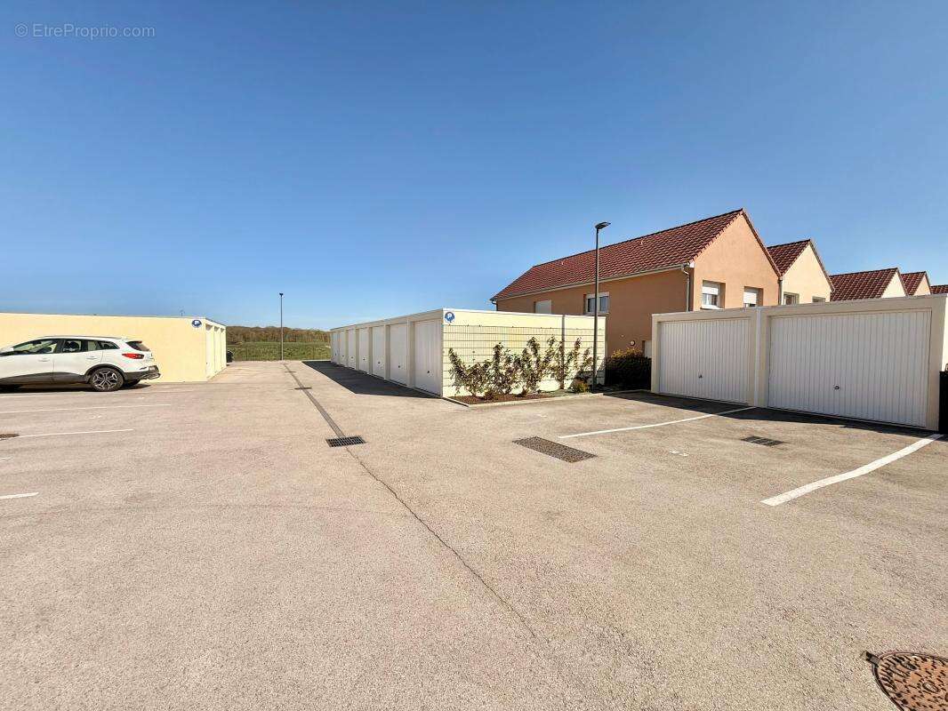 Maison à CESSEY-SUR-TILLE