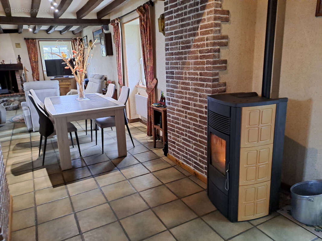 Maison à LE FRESNE-SUR-LOIRE