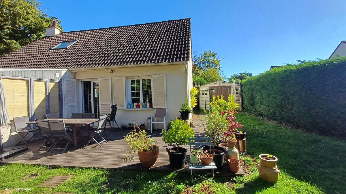 Maison à SUCY-EN-BRIE