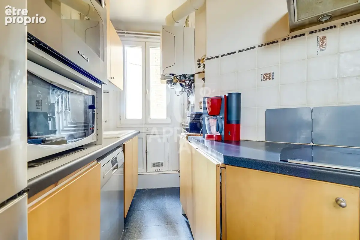 PARIS 20 - Appartement Paris 4 pièces 82.66m2 - photo 4