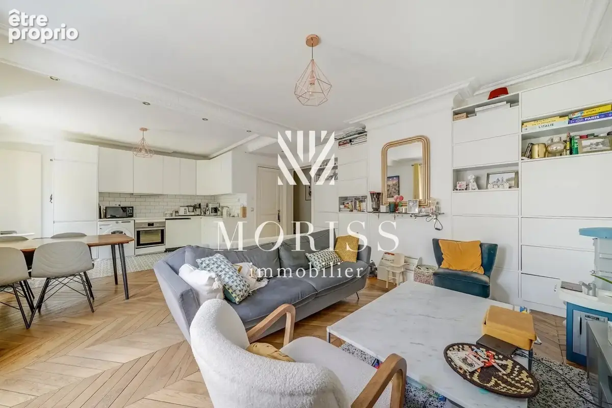 Appartement à PARIS-18E