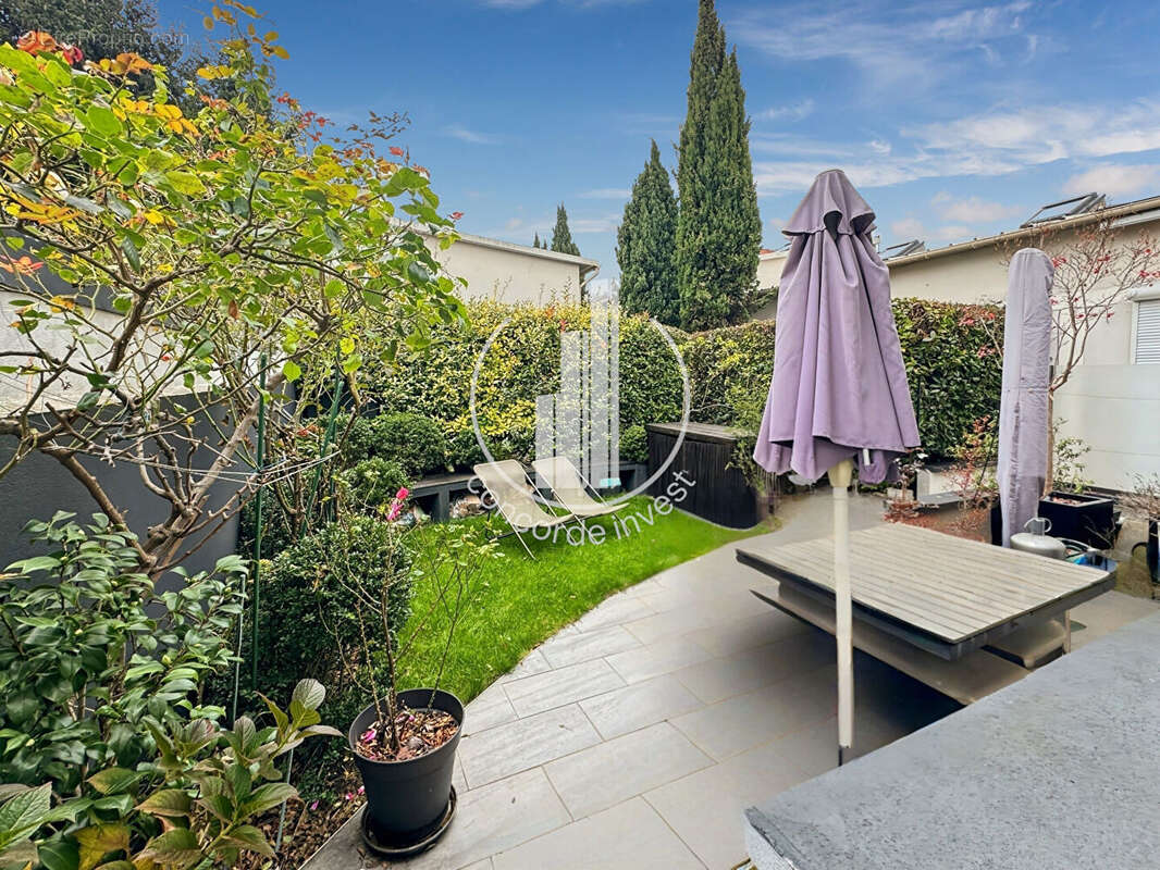 Maison à FONTENAY-SOUS-BOIS