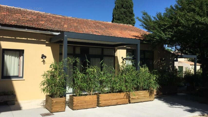Maison à VAISON-LA-ROMAINE