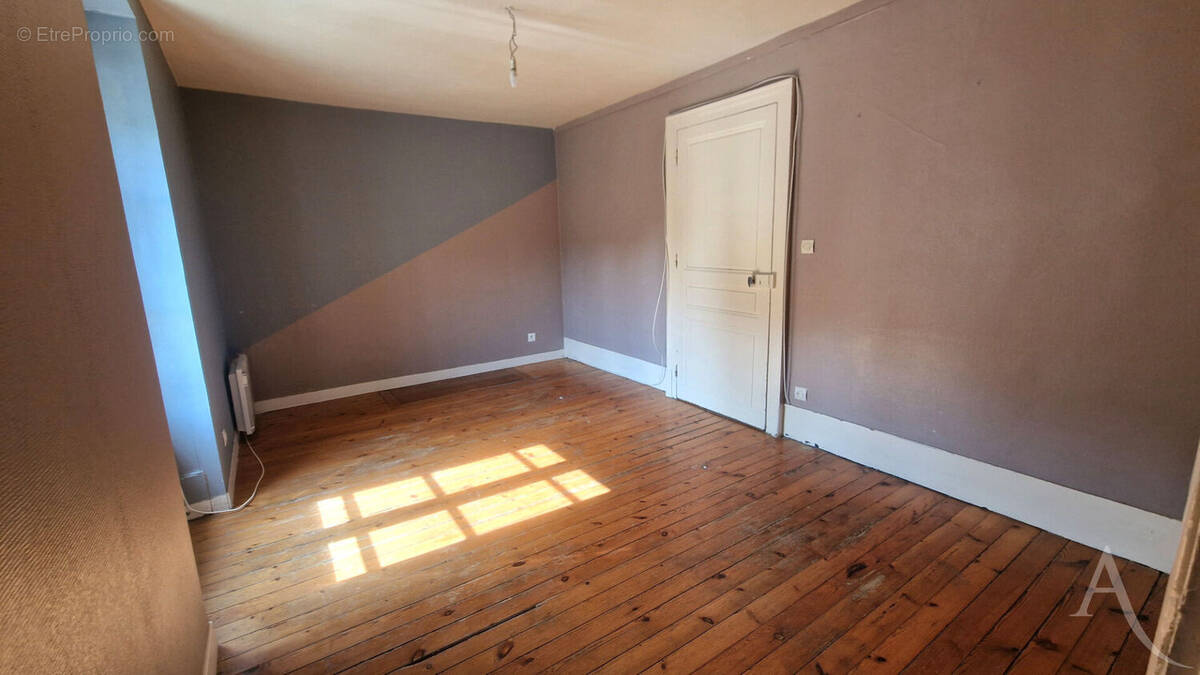 Appartement à MANTES-LA-JOLIE