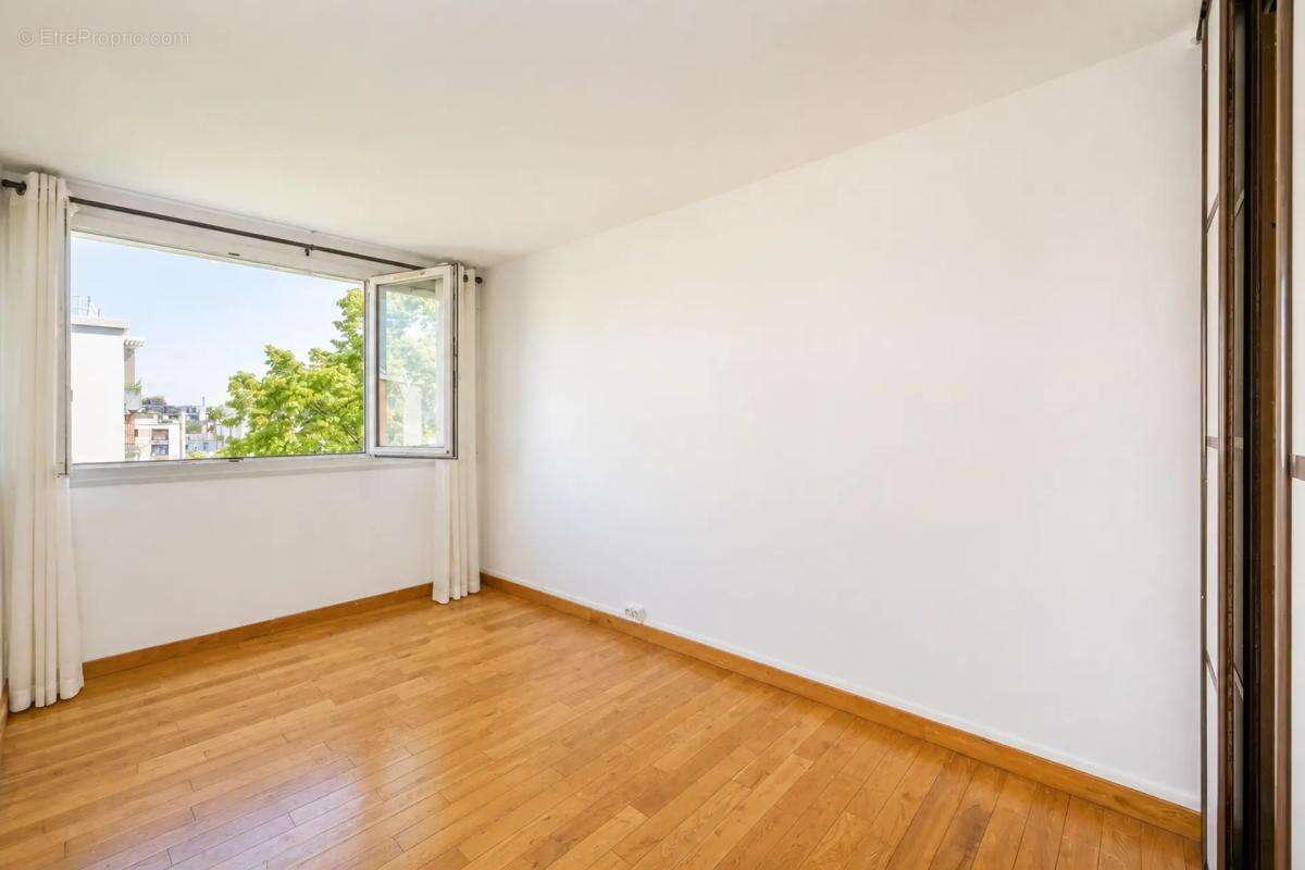 Appartement T3 lumineux à Rueil-Malmaison - photo 4