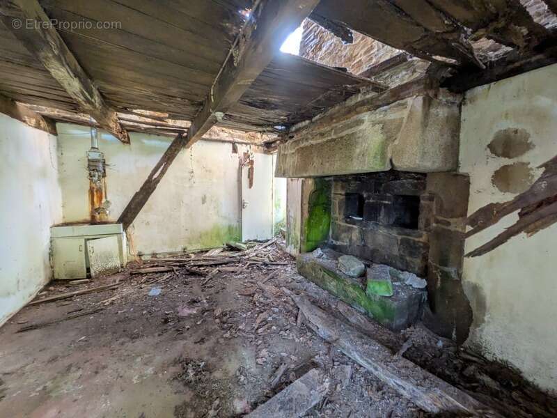 Maison à SEGLIEN