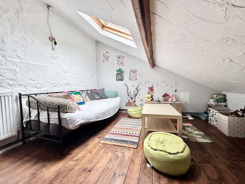 Maison en pierre de 244 m2 habitables avec chambres d'hôtes et 8500 m2 terrain à vendre CHAMP DU BOULT (14) - photo 13