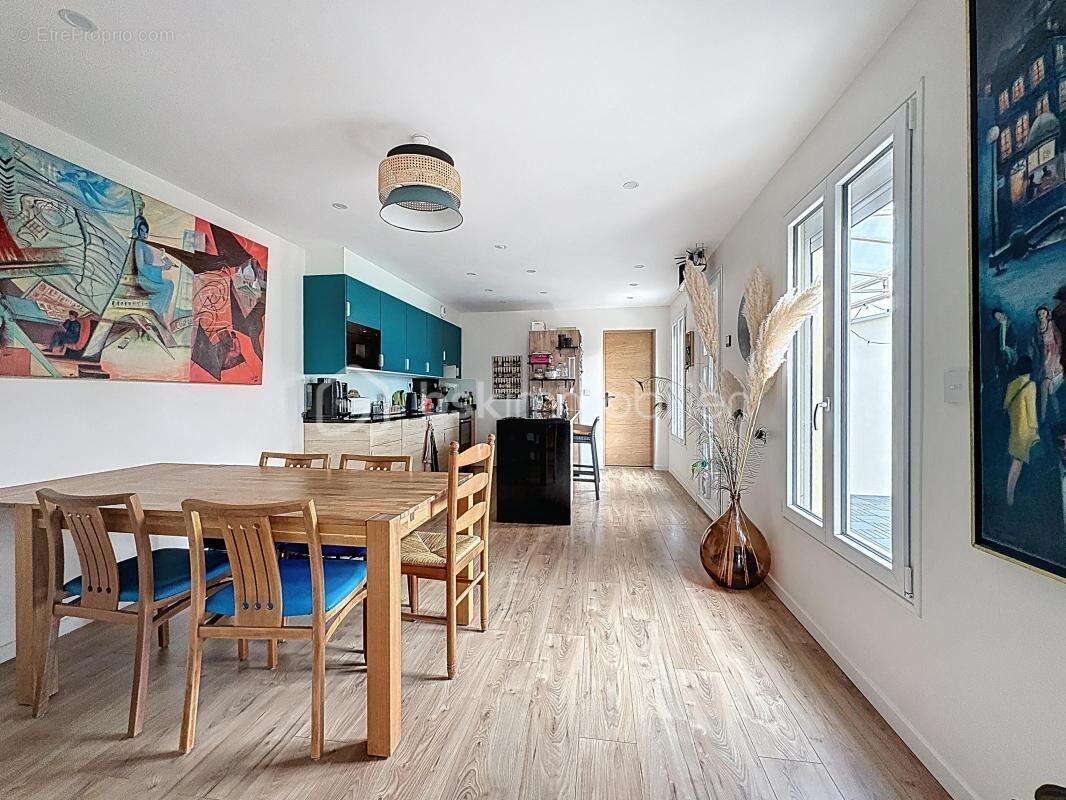 Maison à NANTERRE