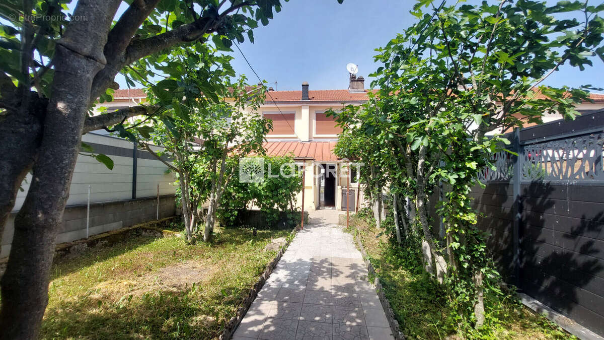 Maison à BERTRANGE