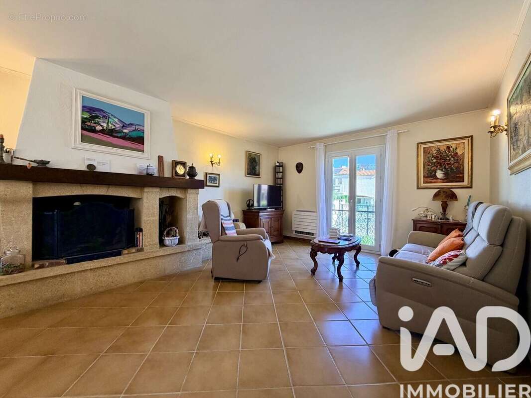 Photo 3 - Maison à LA FARLEDE