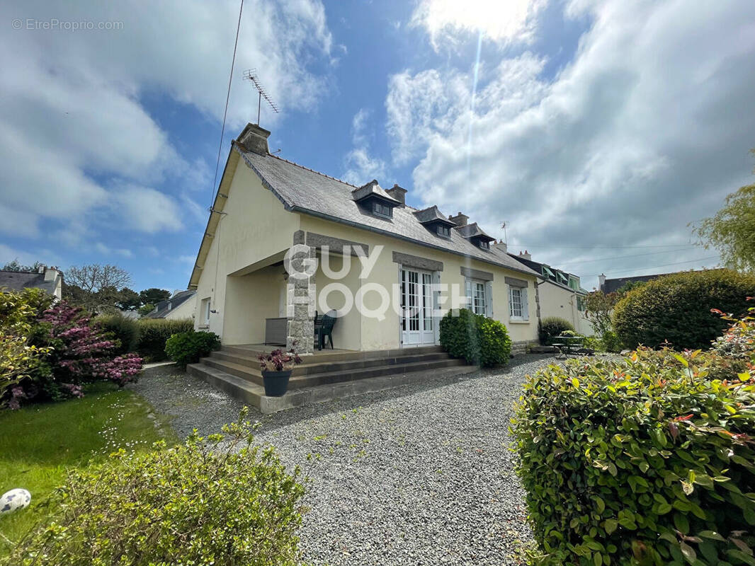 Maison à ETABLES-SUR-MER