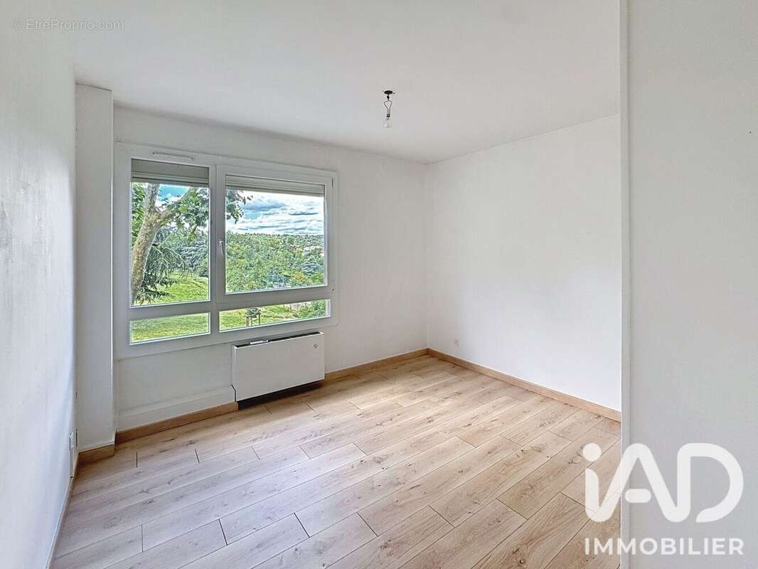 Photo 4 - Appartement à OULLINS