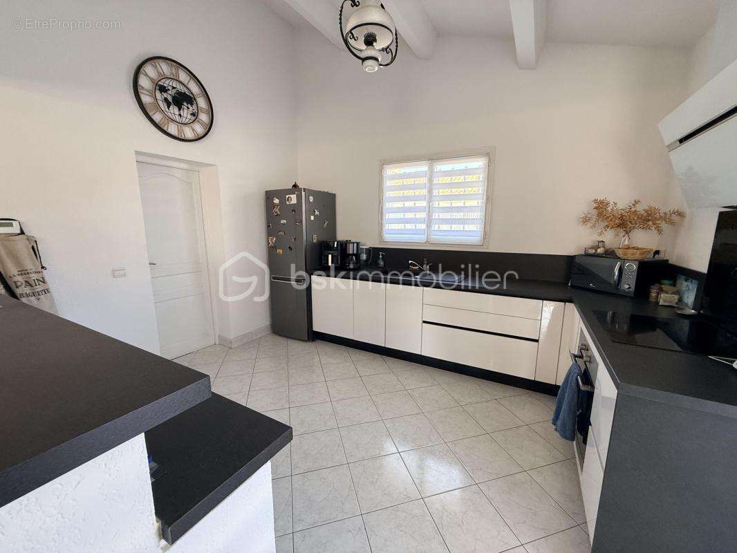 En exclusivité – Une villa familiale dans un environnement calme à Frontignan - photo 2