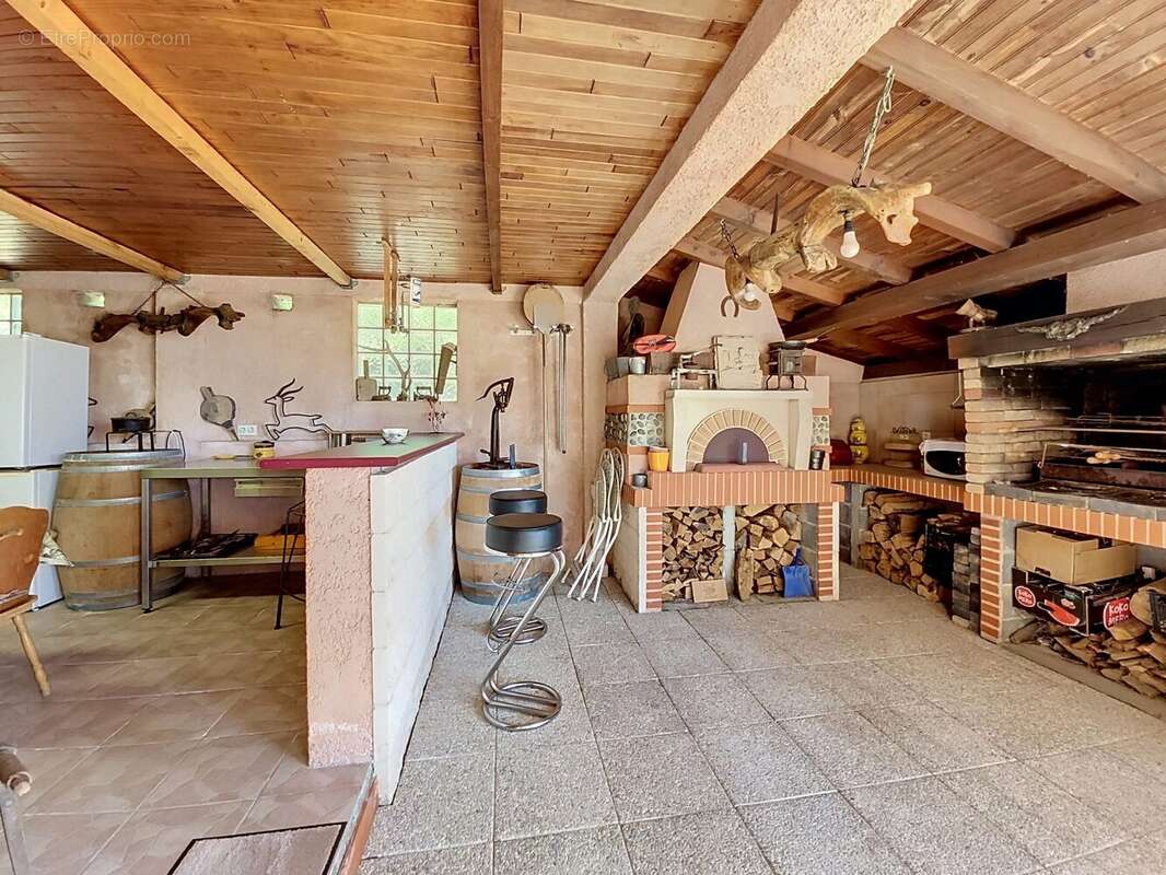 Maison à DREMIL-LAFAGE