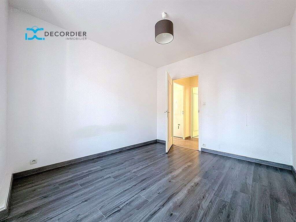 Appartement à EVIAN-LES-BAINS
