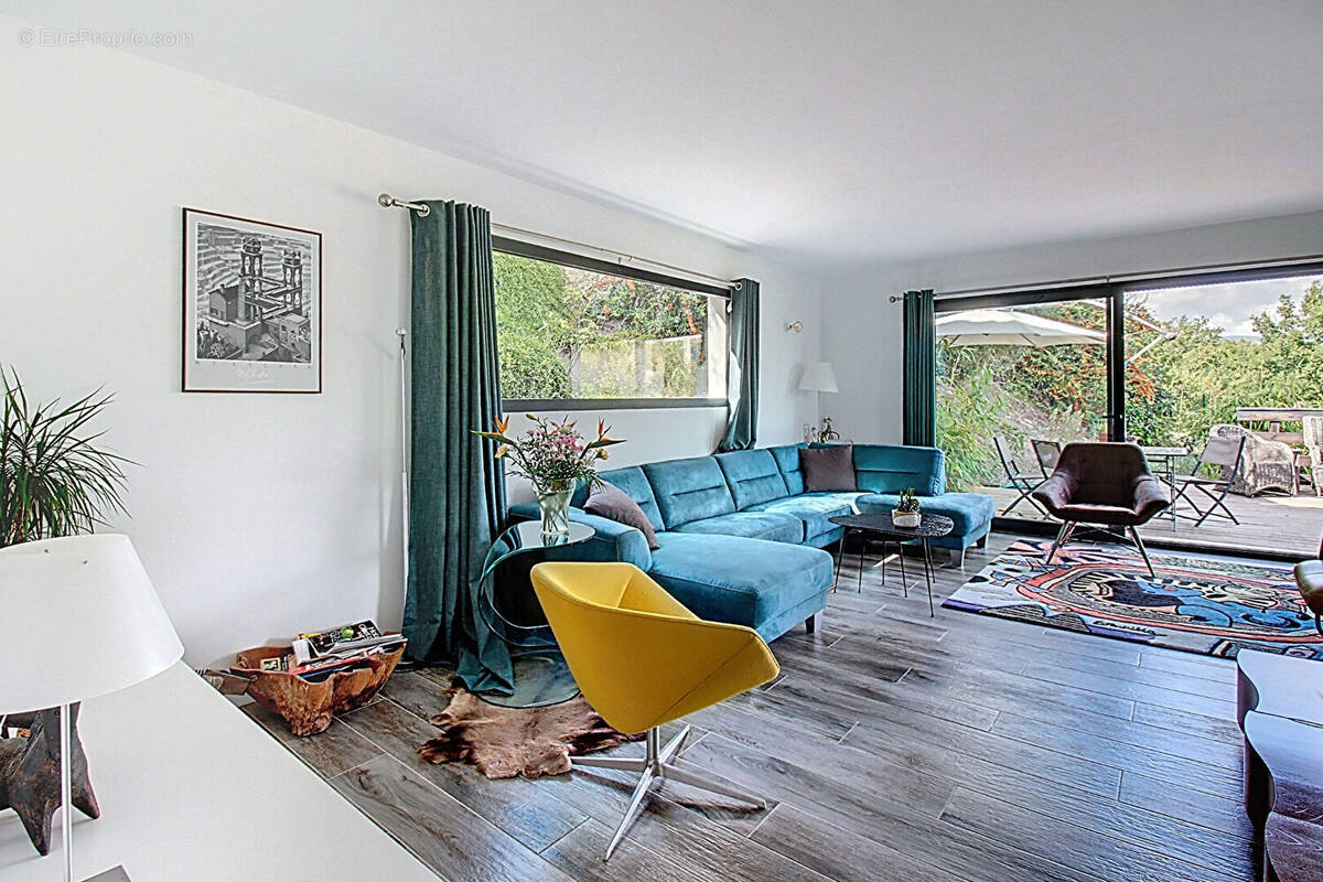 Maison à DRAGUIGNAN