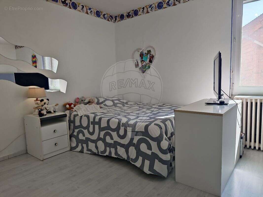 Maison à ISSY-L&#039;EVEQUE