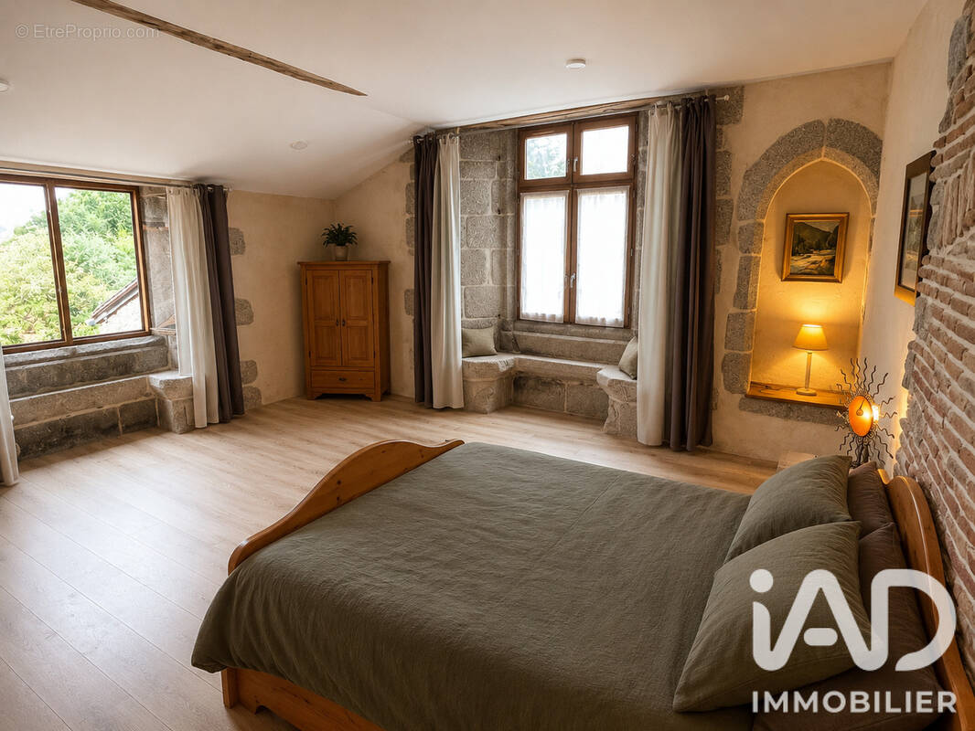 Photo 1 - Maison à PARTHENAY