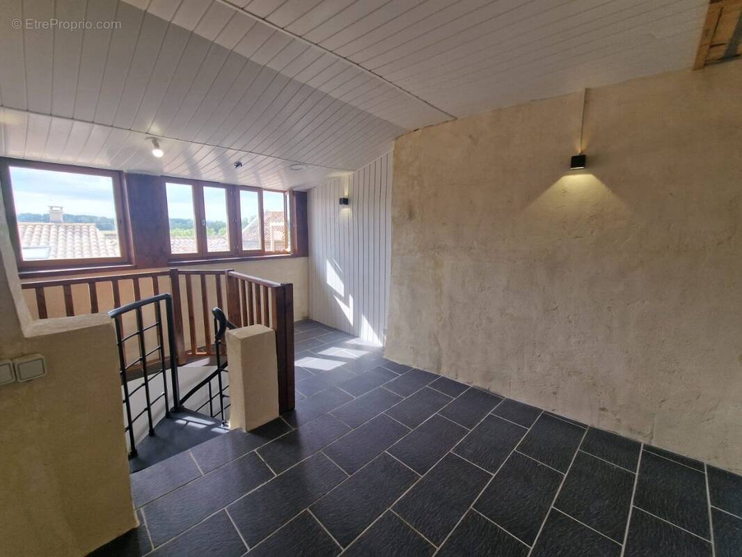 Maison à BESSAN