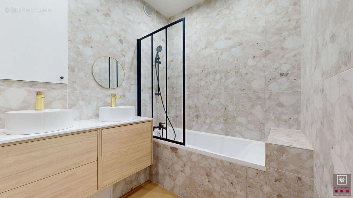 Appartement à LYON-6E