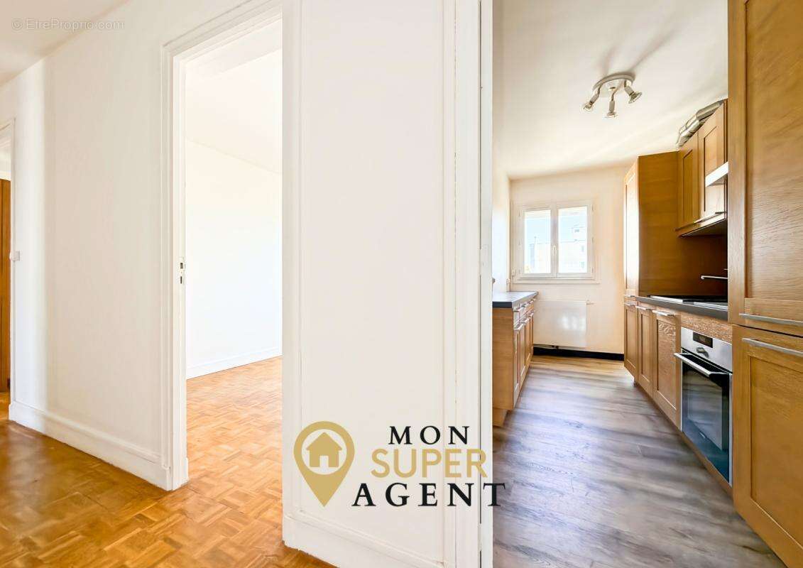 Appartement à MELUN