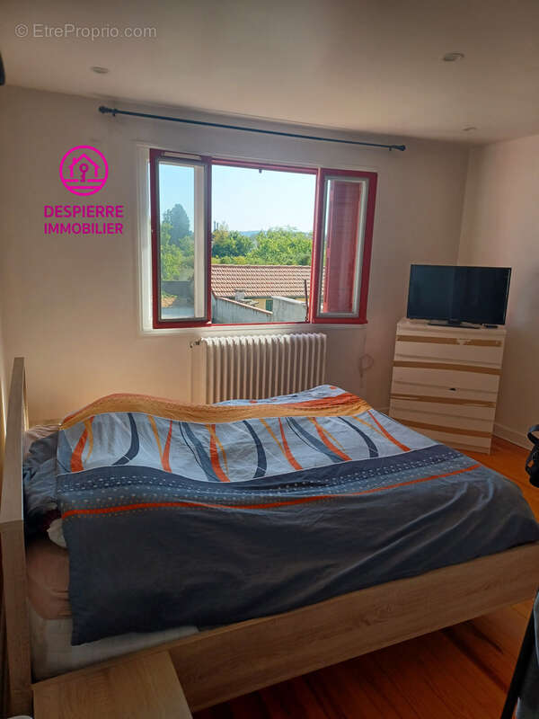 Maison à ROUSSILLON