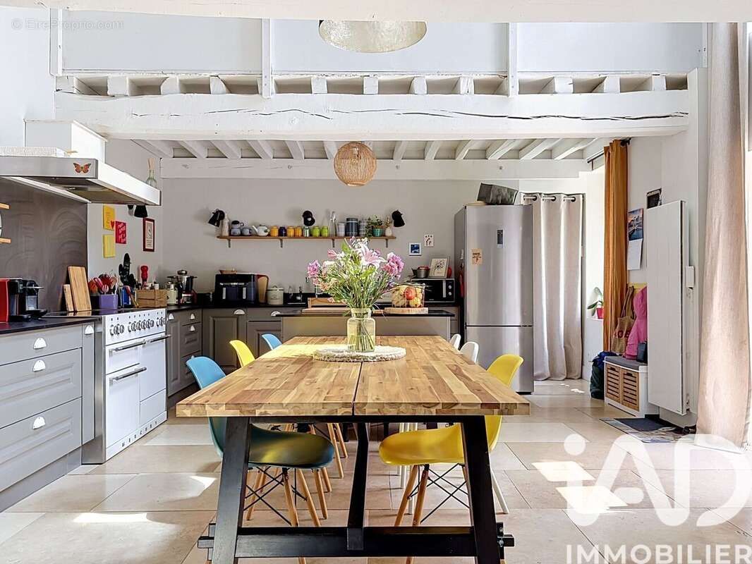 Maison 210 m² à Hermeray  - photo 7