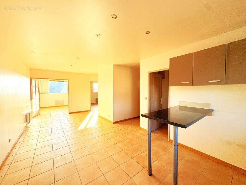 Appartement à LA BALME-DE-SILLINGY