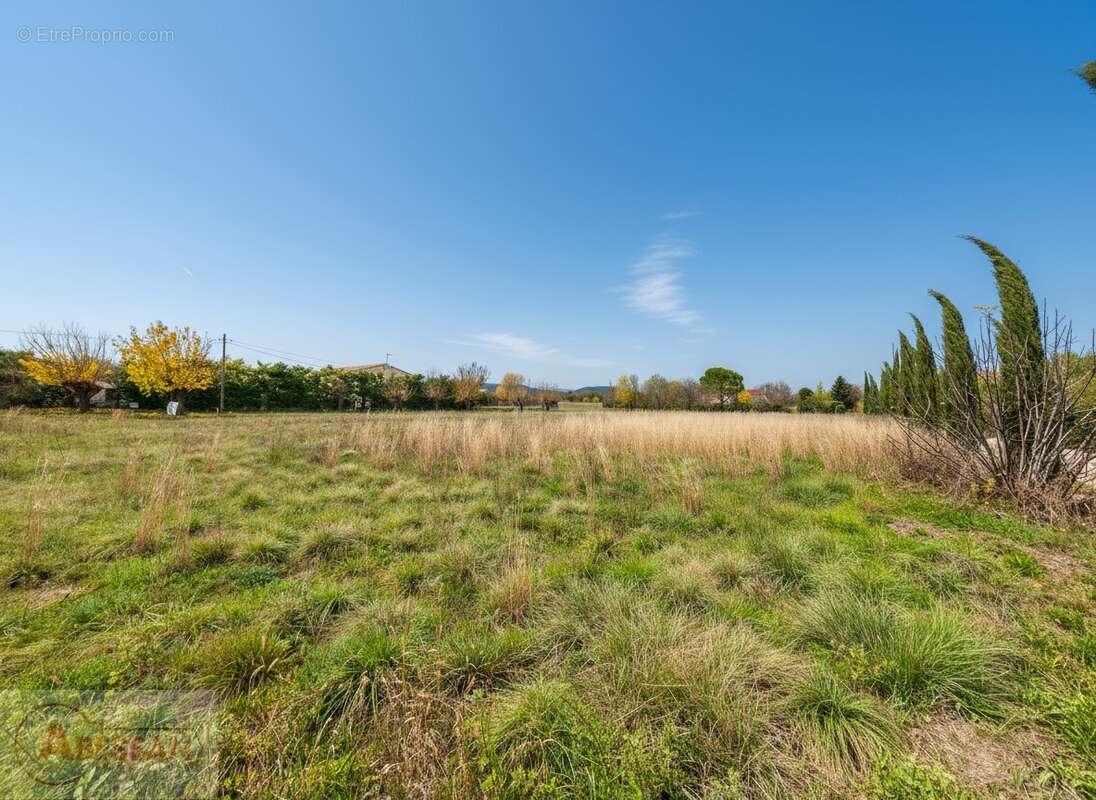 Terrain à SAINT-CHRISTOL-LES-ALES