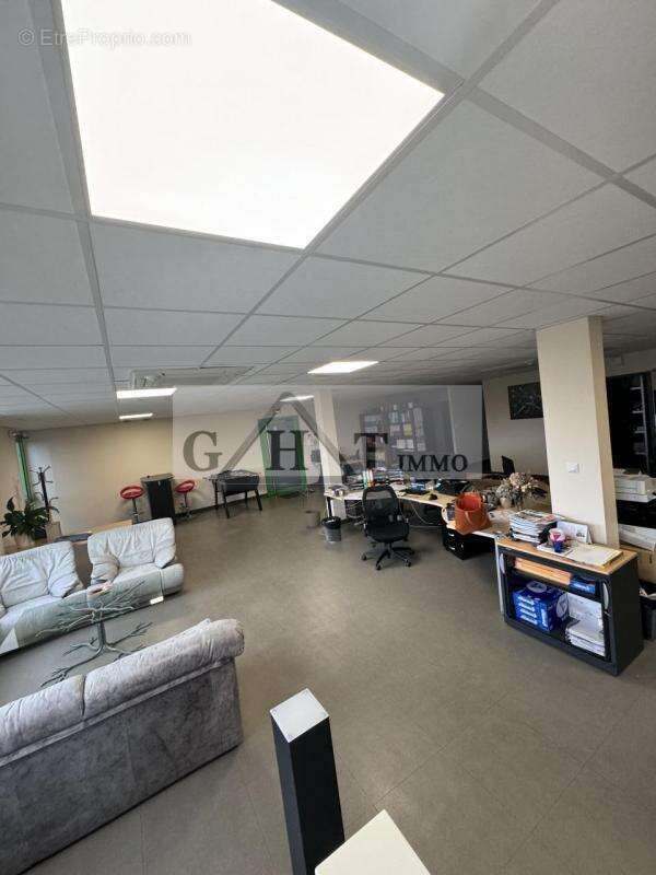 Appartement à SAVIGNY-LE-TEMPLE