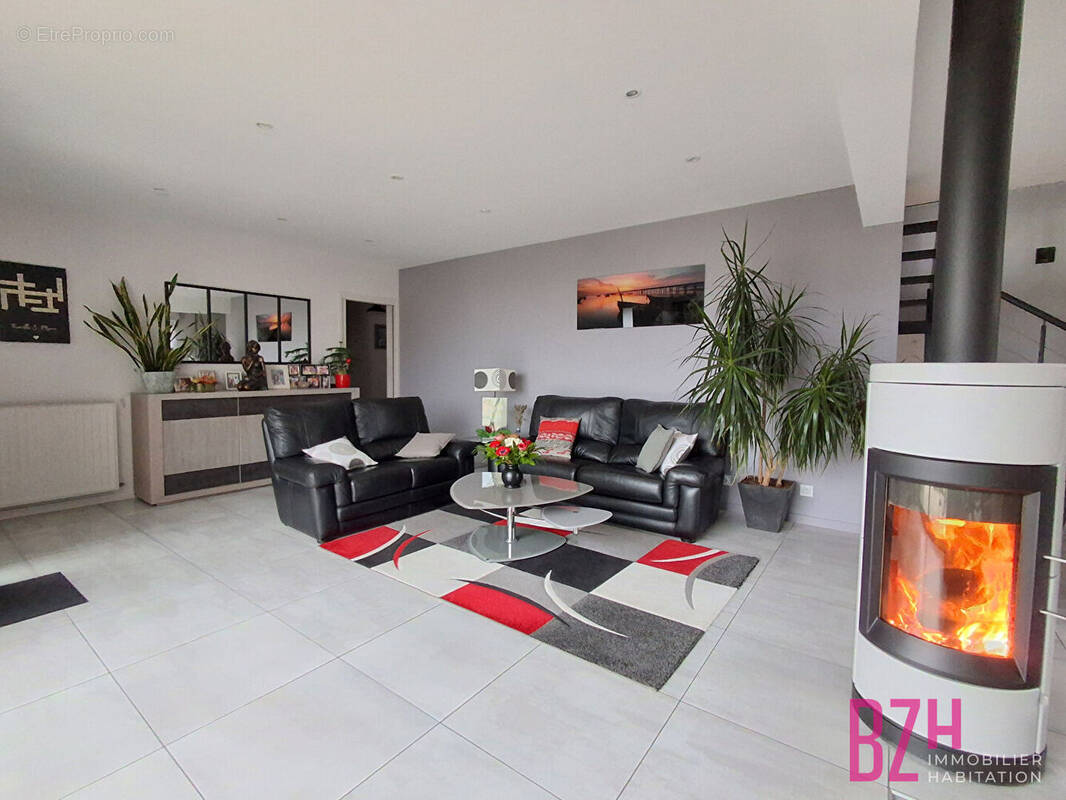 Maison à SAINT-NOLFF