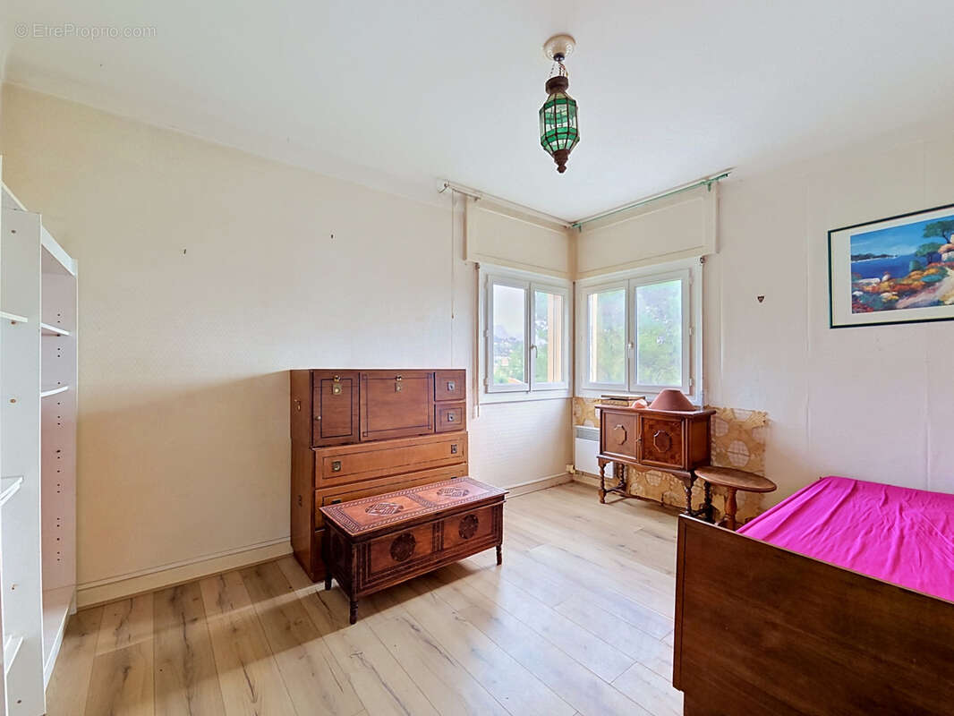 Appartement à VENCE