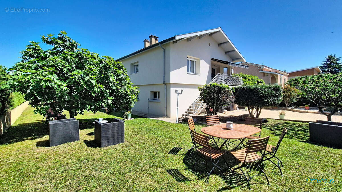 Maison à SAINT-MAURICE-L'EXIL