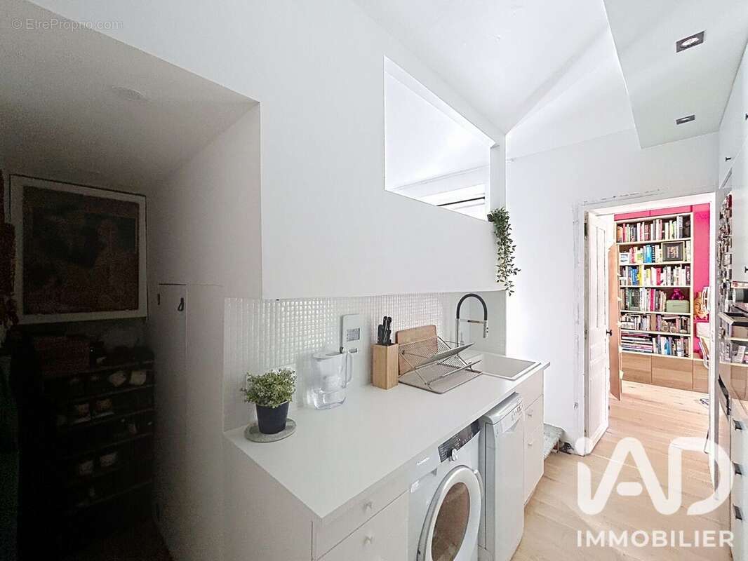 Appartement 28 m² à Paris-10e  - photo 5