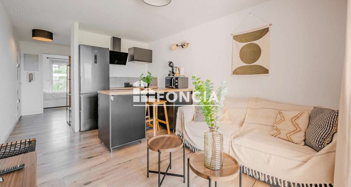 Appartement à CARQUEIRANNE